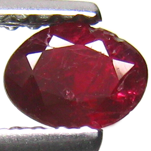 Pietra preziosa rubino - pietra, rosso