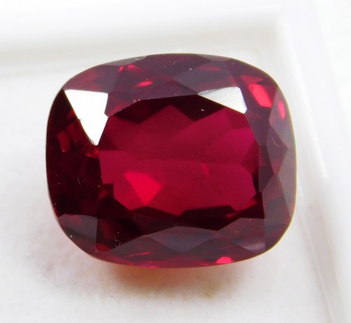 Pietra preziosa sfusa rubino