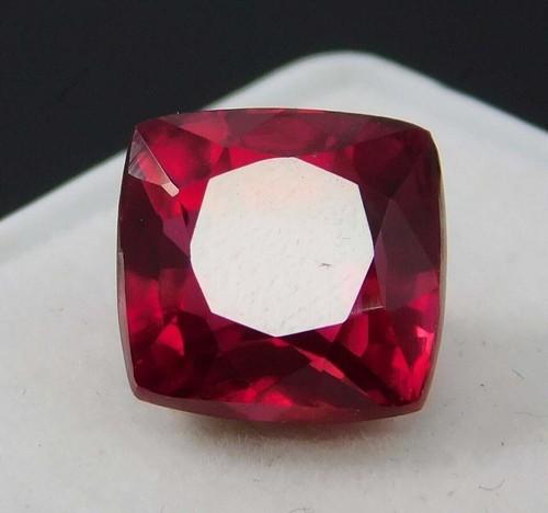 Rubino rosso non riscaldato