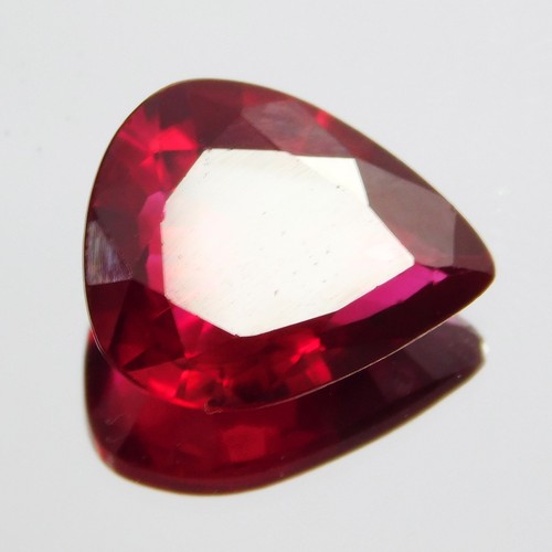 Pietra preziosa sfusa naturale