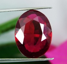 Pietra preziosa sciolta rubino