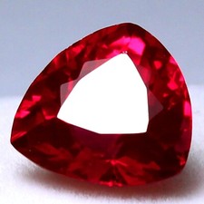 Rubino rosso sangue di