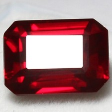 Rubino rosso sangue di